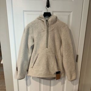 North Face women’s Campshire pullover 2.0 in vintage white/dove grey, medium NWT